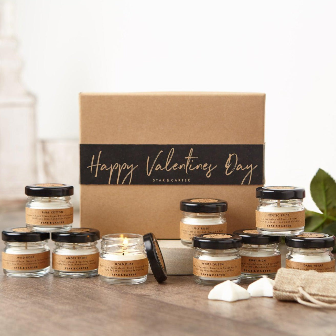 Happy Valentines day candle gift set